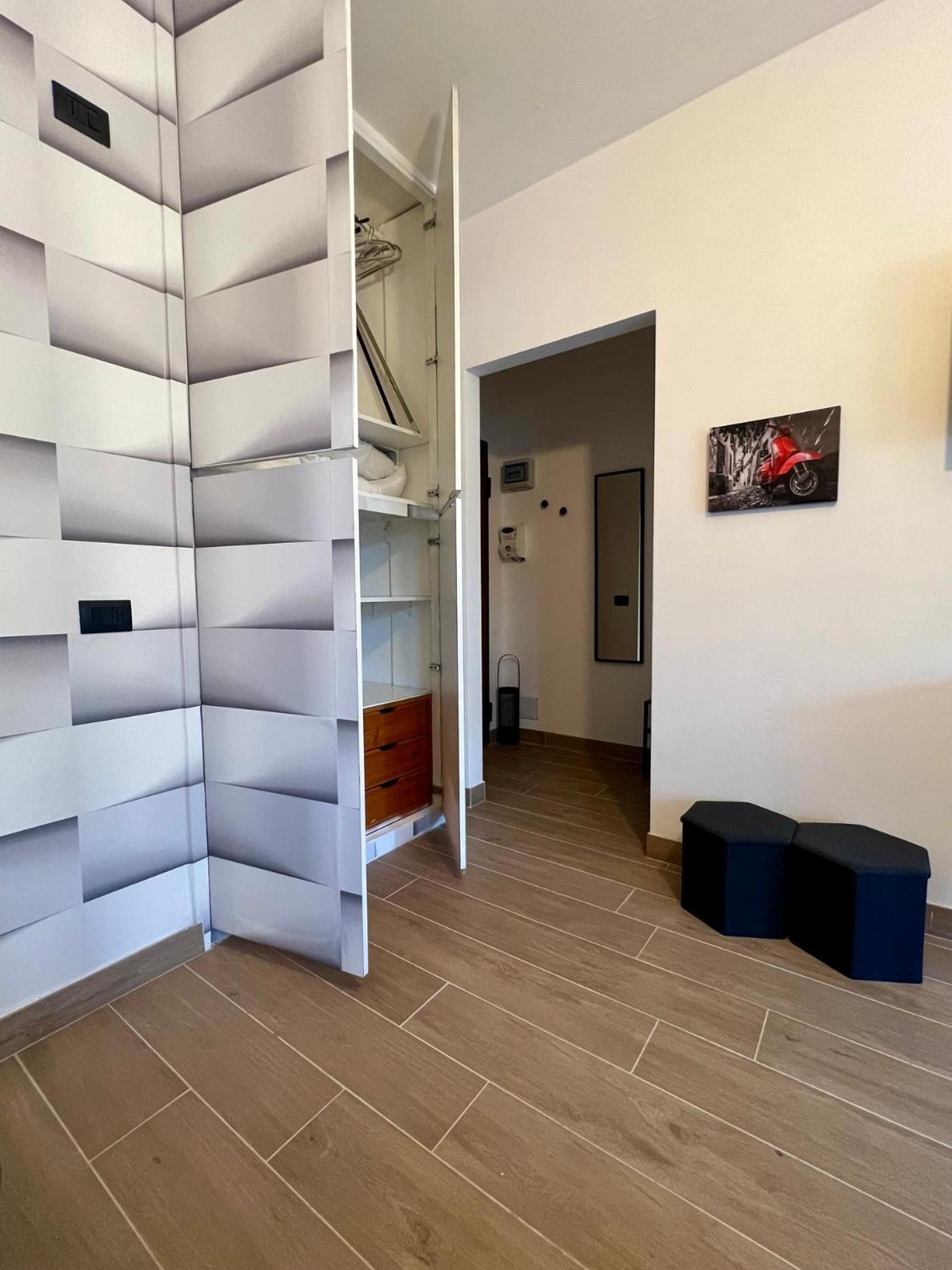 Ferienwohnung Moderno Ed Elegante Loft Con Balcone Mailand Exterior foto